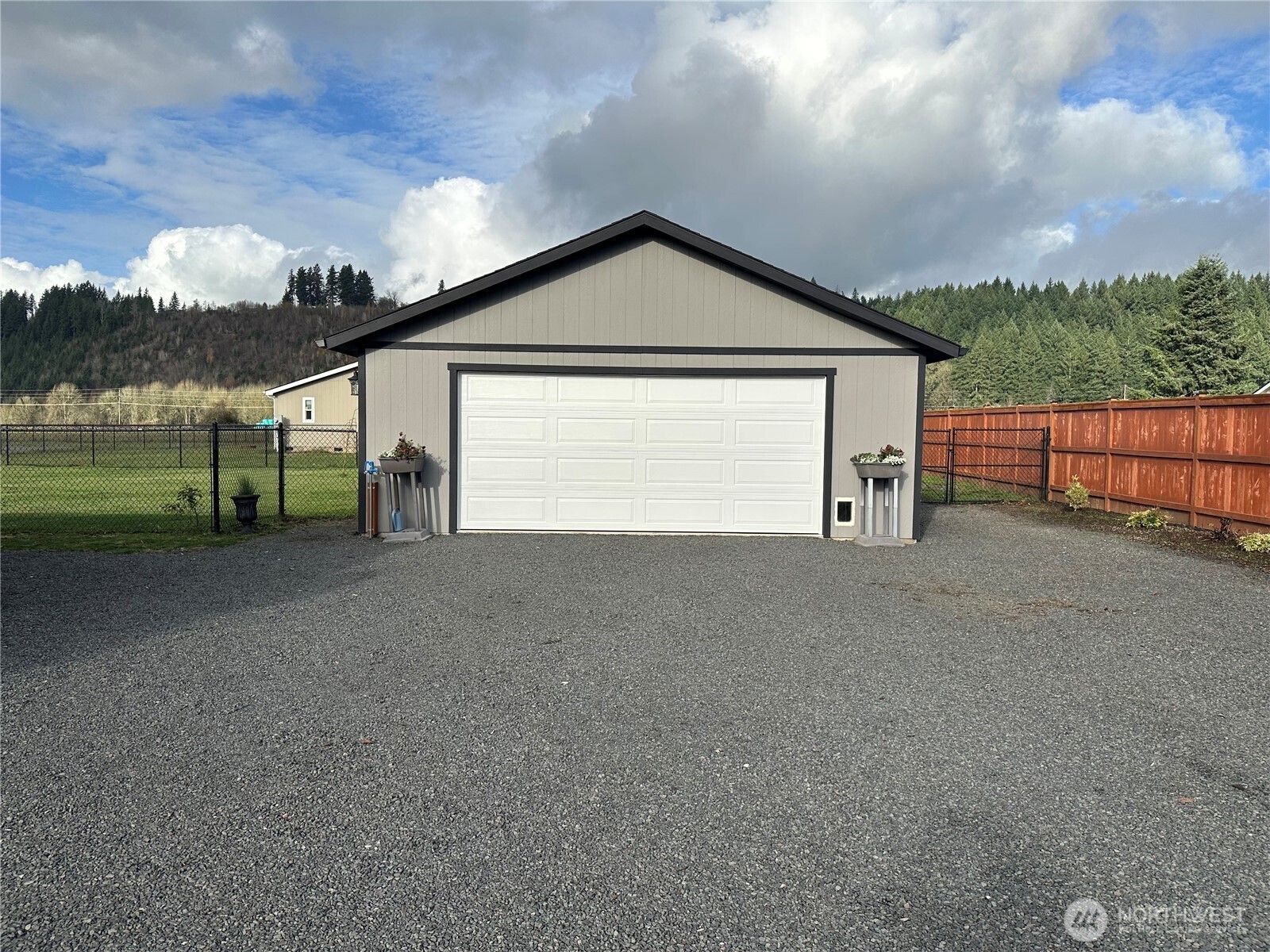 206 Mossyrock Road West Mossyrock, WA 98564 - Photo 23 of 24 a view of backyard of house and deck