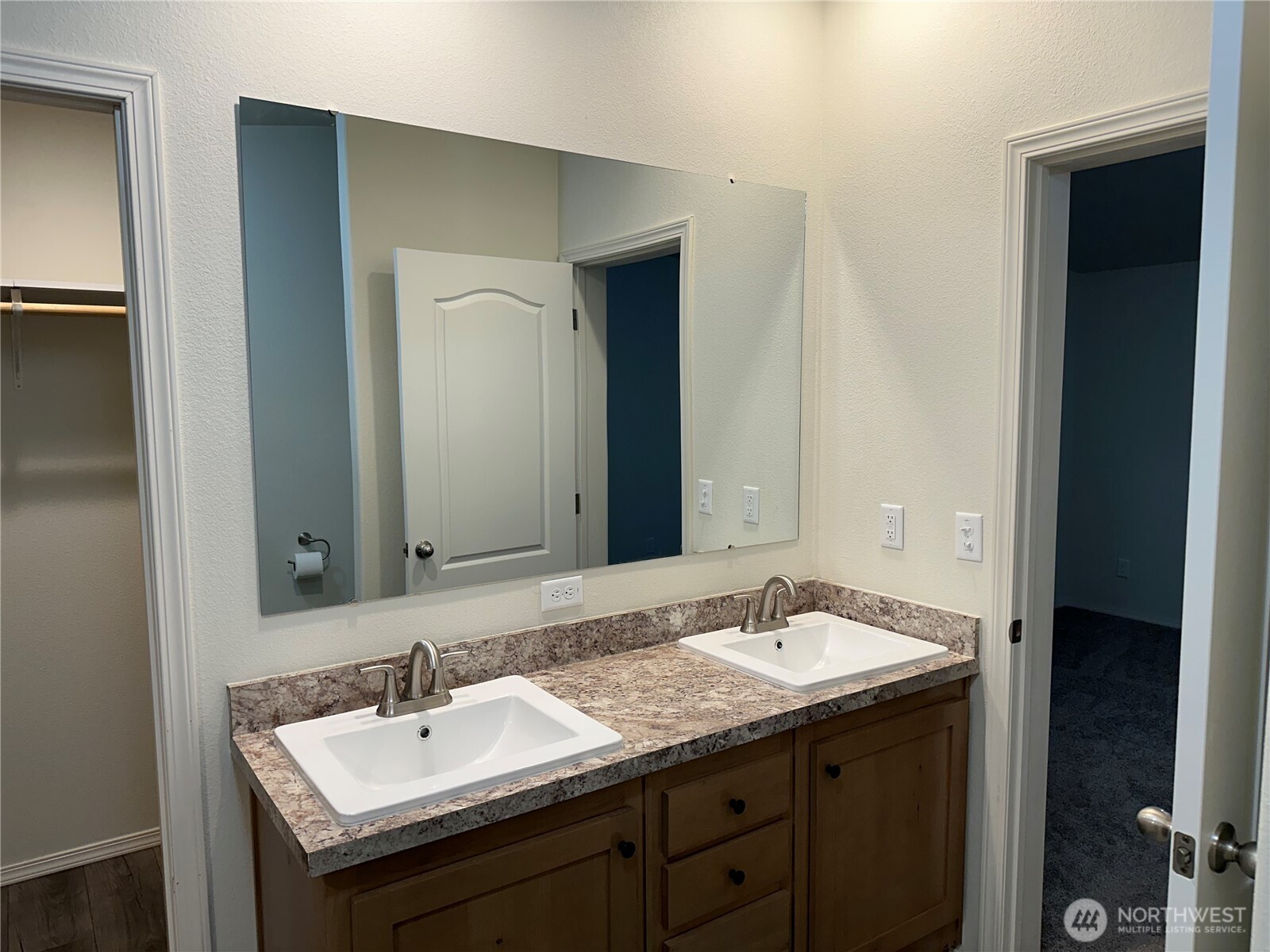 206 Mossyrock Road West Mossyrock, WA 98564 - Photo 8 of 24 a bathroom with a granite countertop sink and a mirror