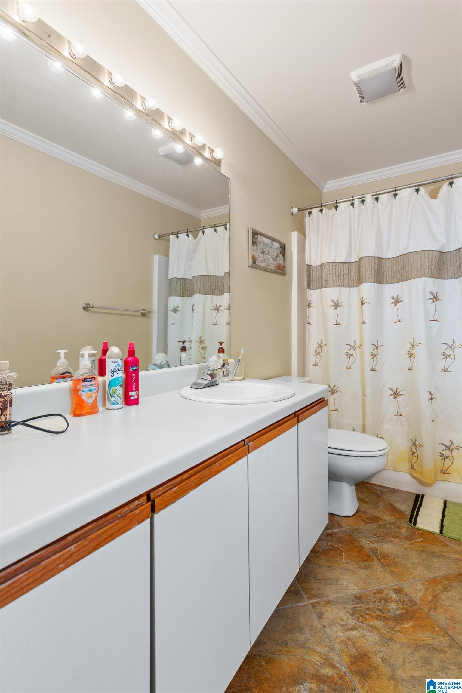 101 Paradise Isle, Unit 101 Riverside, AL 35135 - Photo 18 of 55