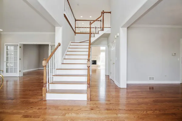 $6,650 | 2127 Chandler Lane, Glenview, IL 60026