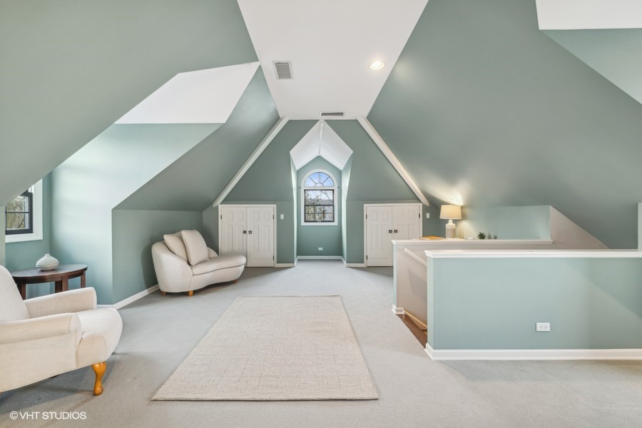 89 North Indian Hill Road Winnetka, IL 60093 - Photo 53 of 91 a view of living room with furniture and a couch