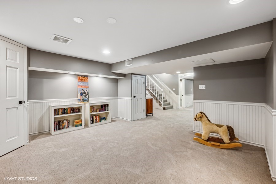 89 North Indian Hill Road Winnetka, IL 60093 - Photo 62 of 91