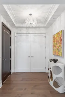 $3,100,000 | 435 North Michigan Avenue, Unit 1803, Chicago, IL 60611