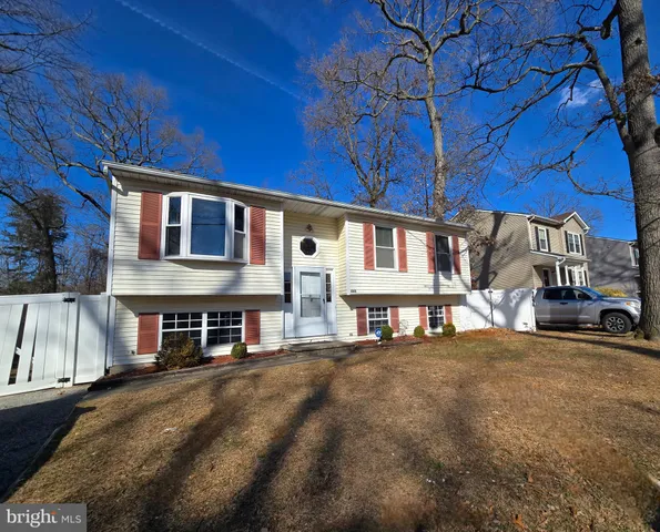 $406,000 | 668 209th Street, Pasadena, MD 21122