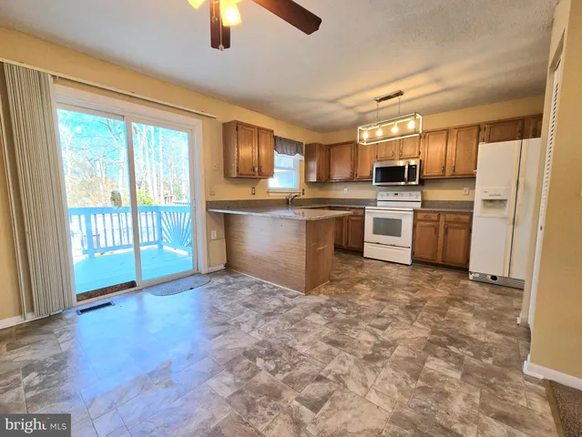 $406,000 | 668 209th Street, Pasadena, MD 21122