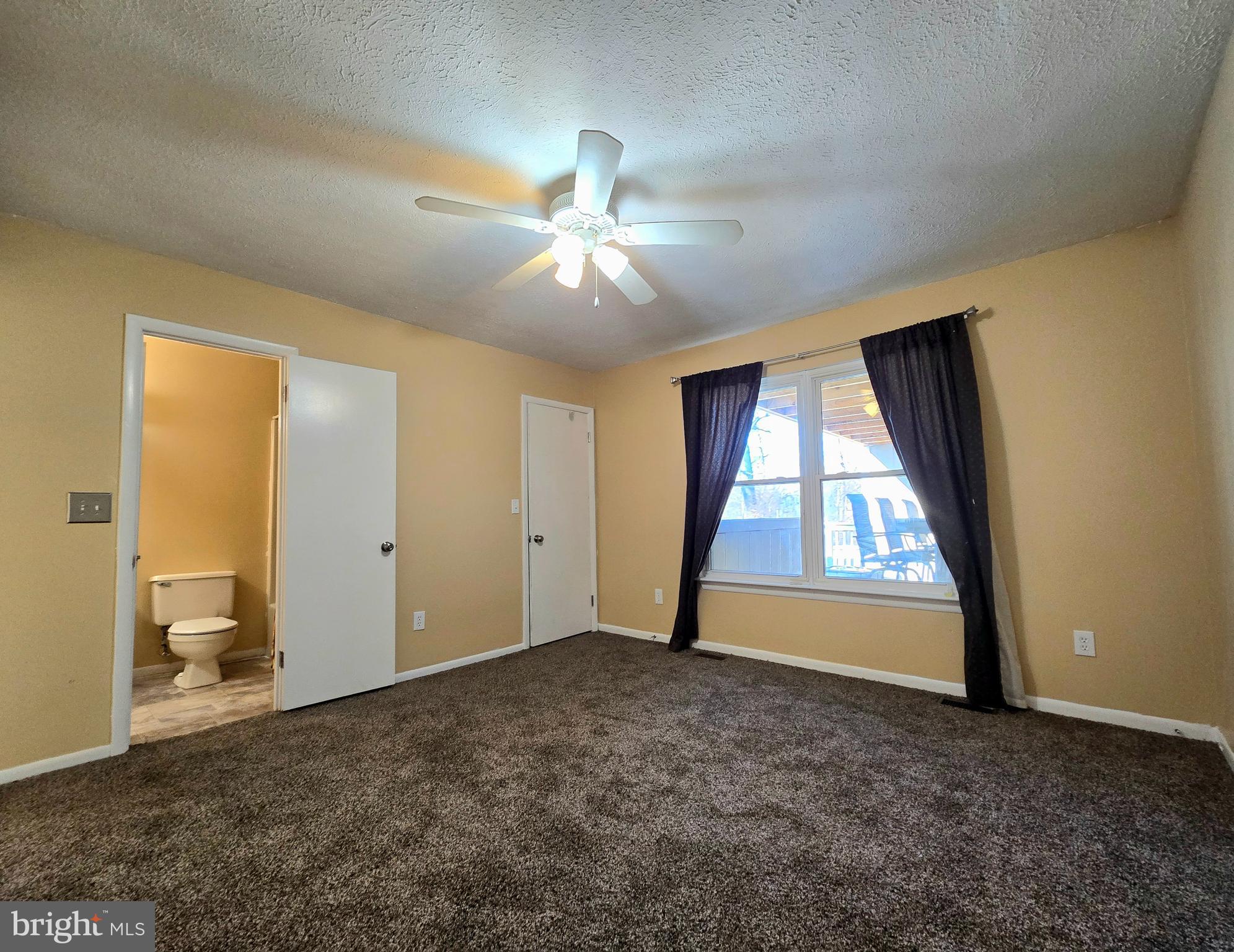 668 209th Street Pasadena, MD 21122 - Photo 7 of 37