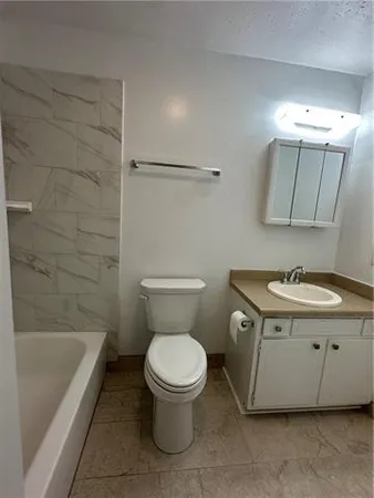 $1,080 | 1900 Hickory Avenue, Unit D, Harahan, LA 70123