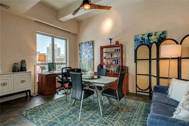 $3,800 | 211 West Jefferson Street, Unit 405, Syracuse, NY 13202