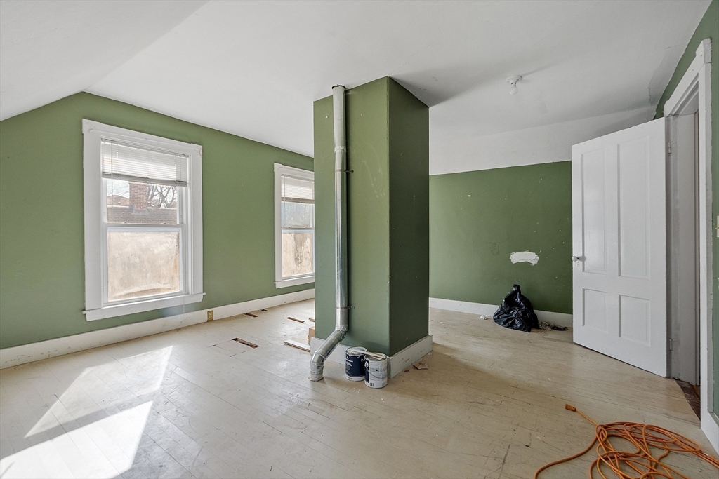 4-6 Rutland Street Hudson, MA 01749 - Photo 17 of 41 Gallery Image 17
