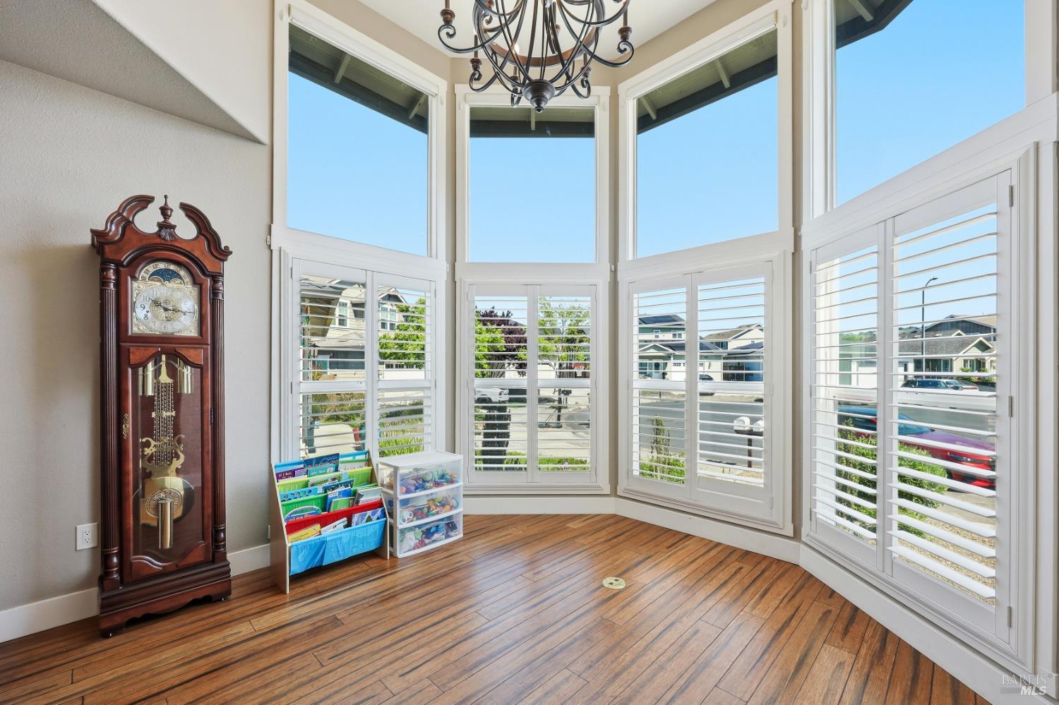 1640 Jenna Place Santa Rosa, CA 95403 - Photo 13 of 52