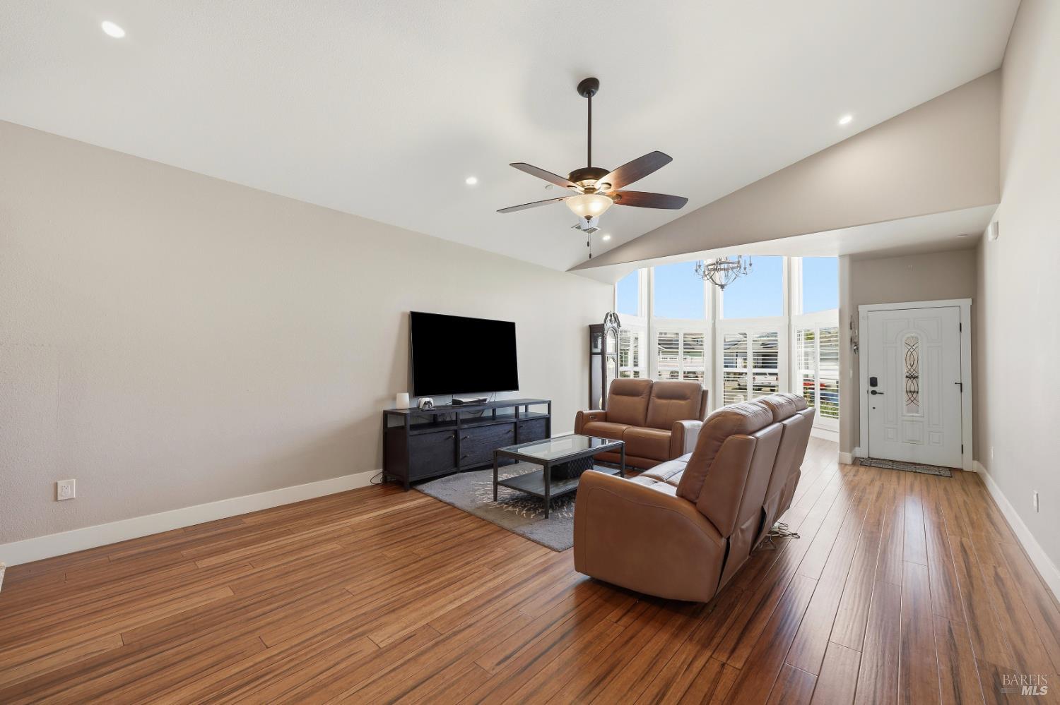 1640 Jenna Place Santa Rosa, CA 95403 - Photo 7 of 52