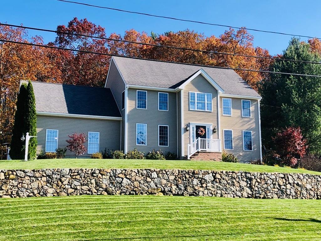 71 Highridge Road Bellingham, MA 02019 - Photo 1 of 27 Gallery Image 1