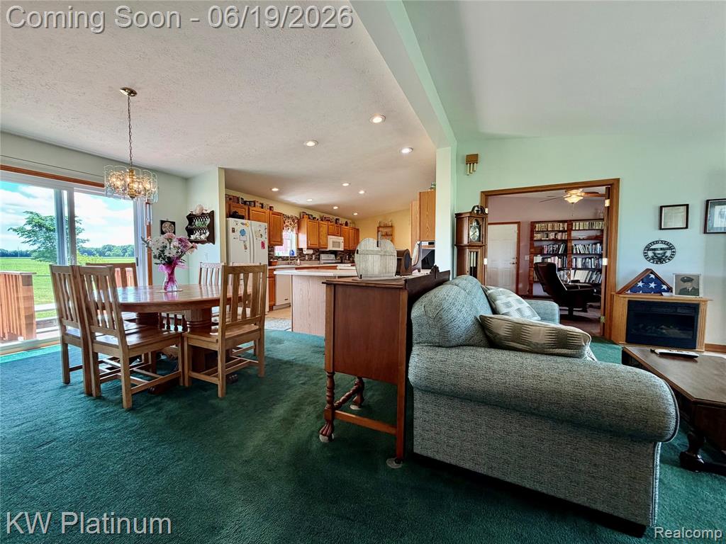 6069 Harris Road Jeddo, MI 48032 - Photo 6 of 33