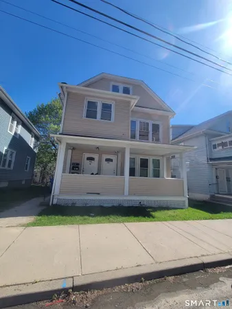 $1,550 | 260 Pine Street, Unit 3, Waterbury, CT 06710