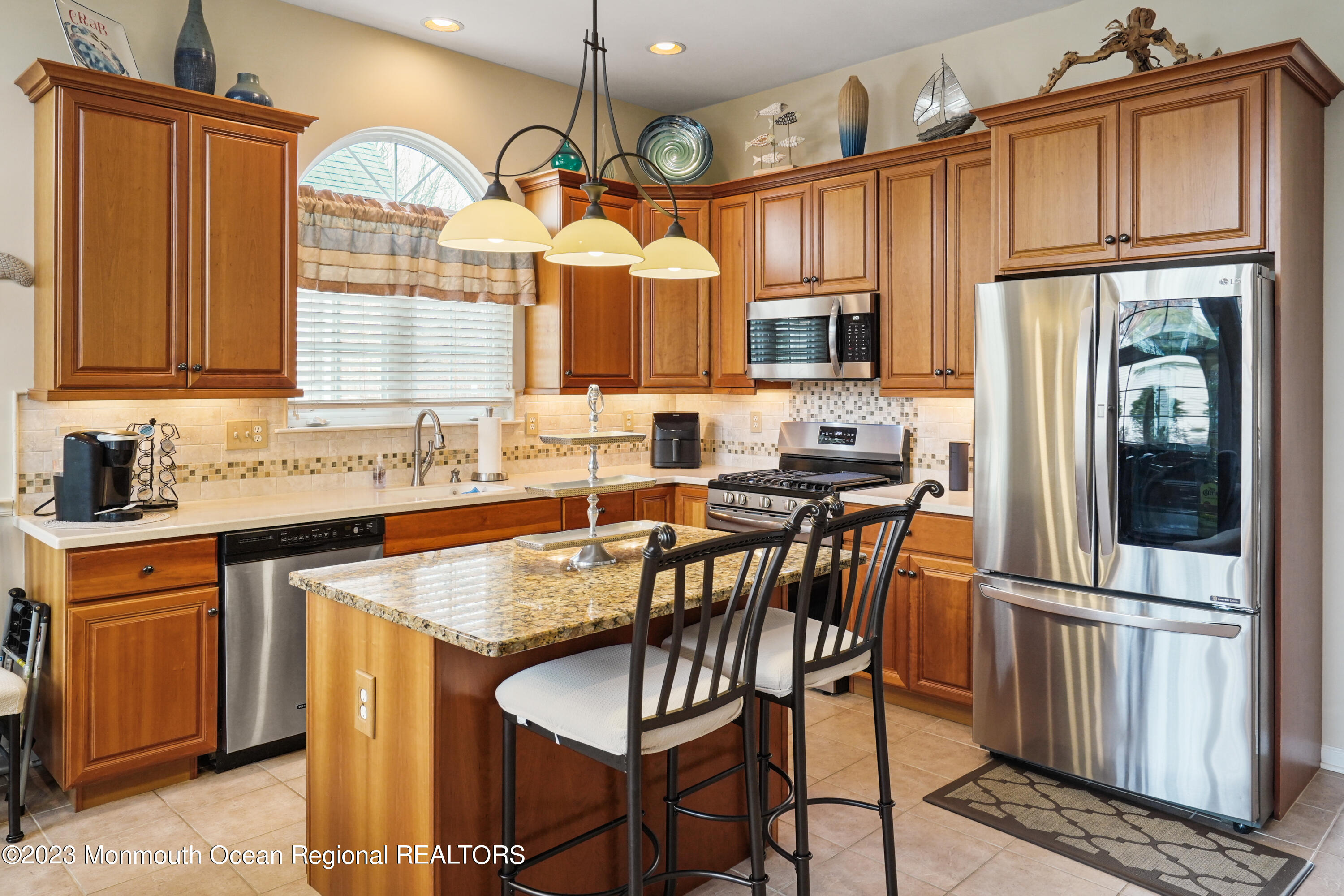 14 Marblehead Place Barnegat, NJ 08005 - Photo 8 of 32 DSC07775