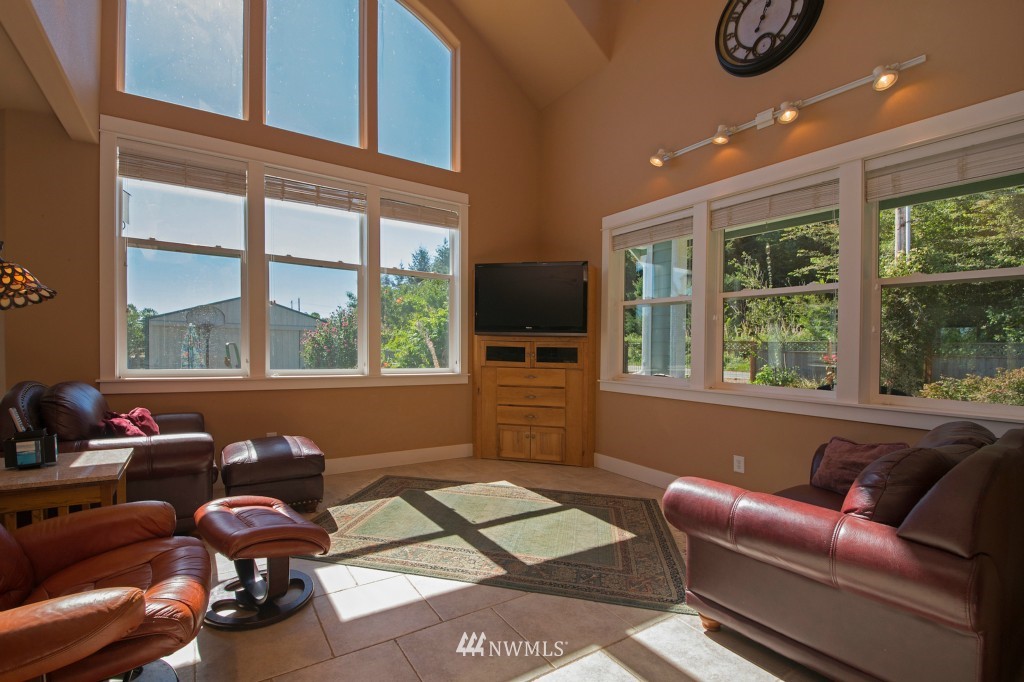 5766 Lake Terrell Road Ferndale, WA 98248 - Photo 5 of 24 Gallery Image 5