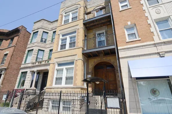 $2,000 | 3044 West North Avenue, Unit B, Chicago, IL 60647