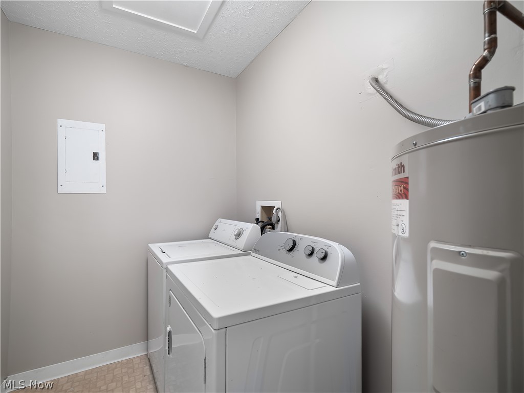 28300 Detroit Road, Unit D3 Westlake, OH 44145 - Photo 24 of 37 Laundry