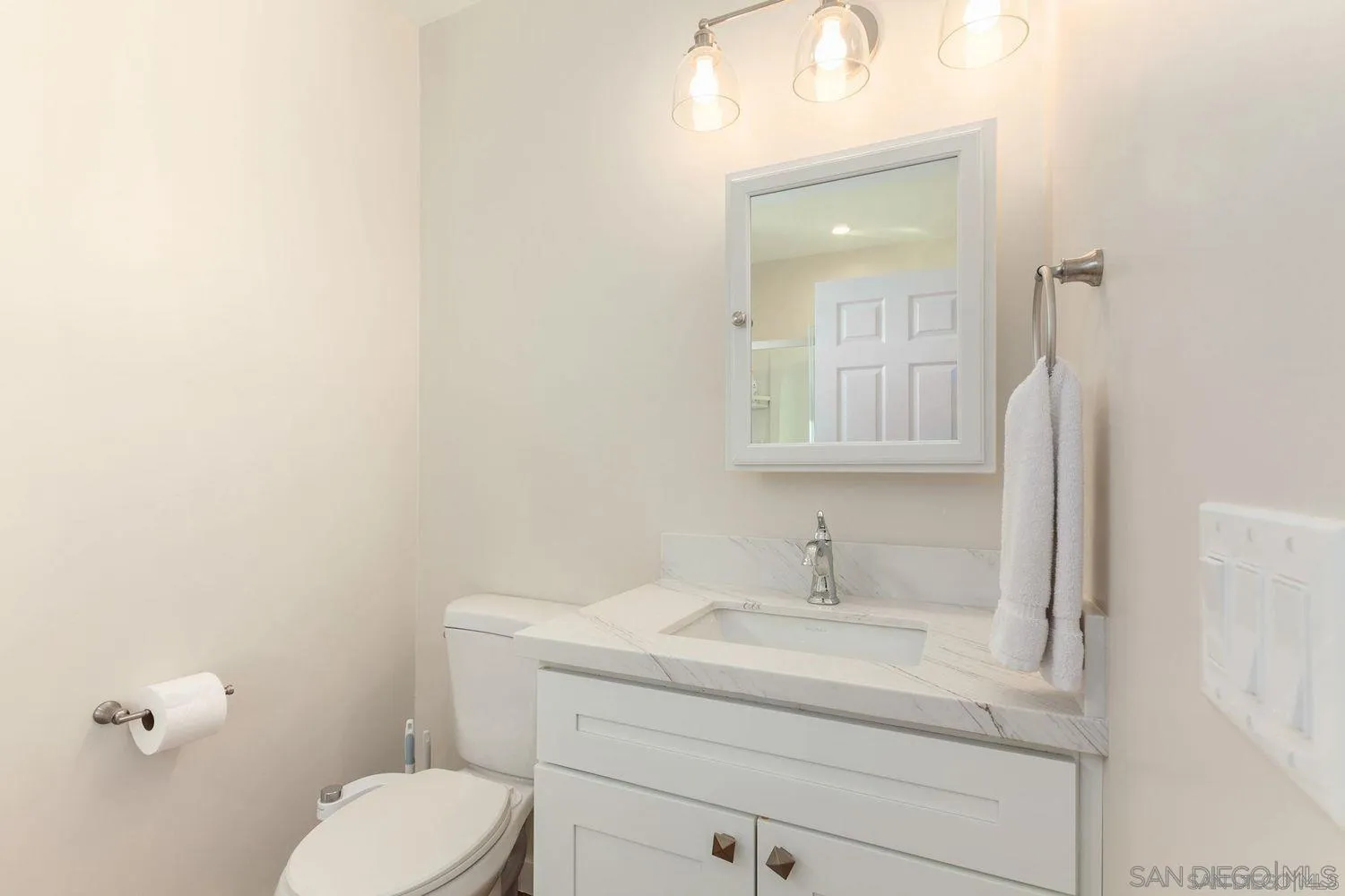 9431 West Lilac Road Escondido, CA 92026 - Photo 53 of 62