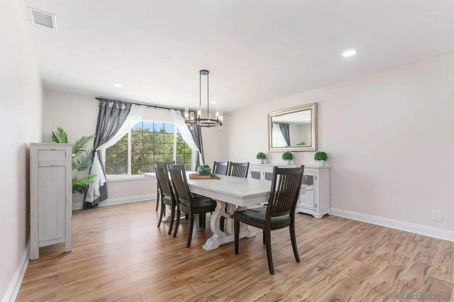 9431 West Lilac Road Escondido, CA 92026 - Photo 10 of 62