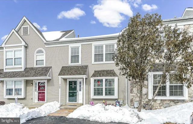 $350,000 | 708 Heather Lane, Aston, PA 19014