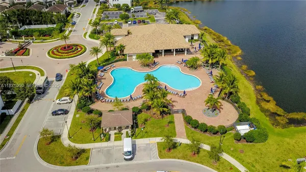 $760,000 | 3293 West 98th Place, Hialeah, FL 33018