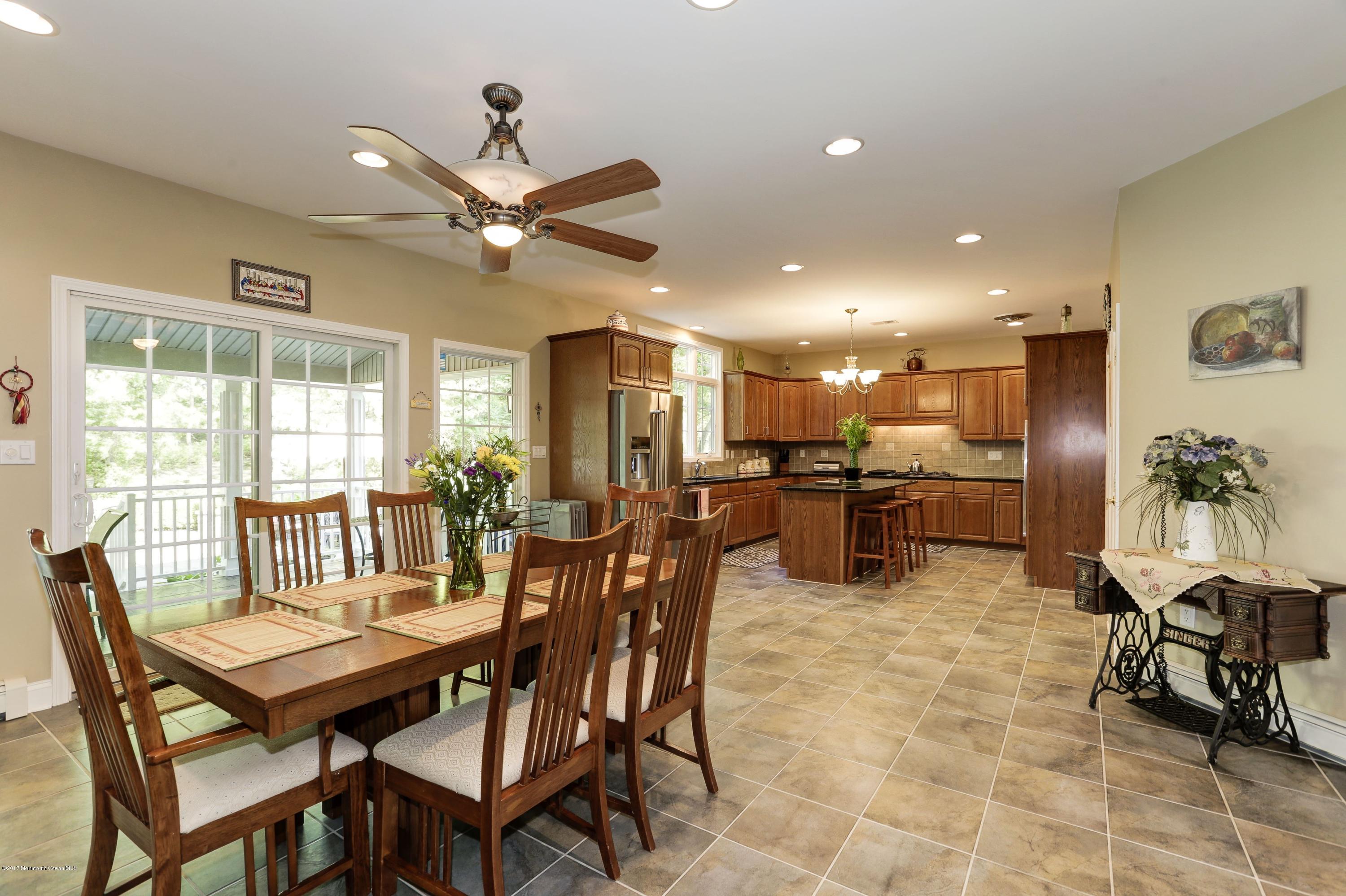 1279 Bradford Run Spring Lake, NJ 07762 - Photo 31 of 62 Kitchen Eat-In Area