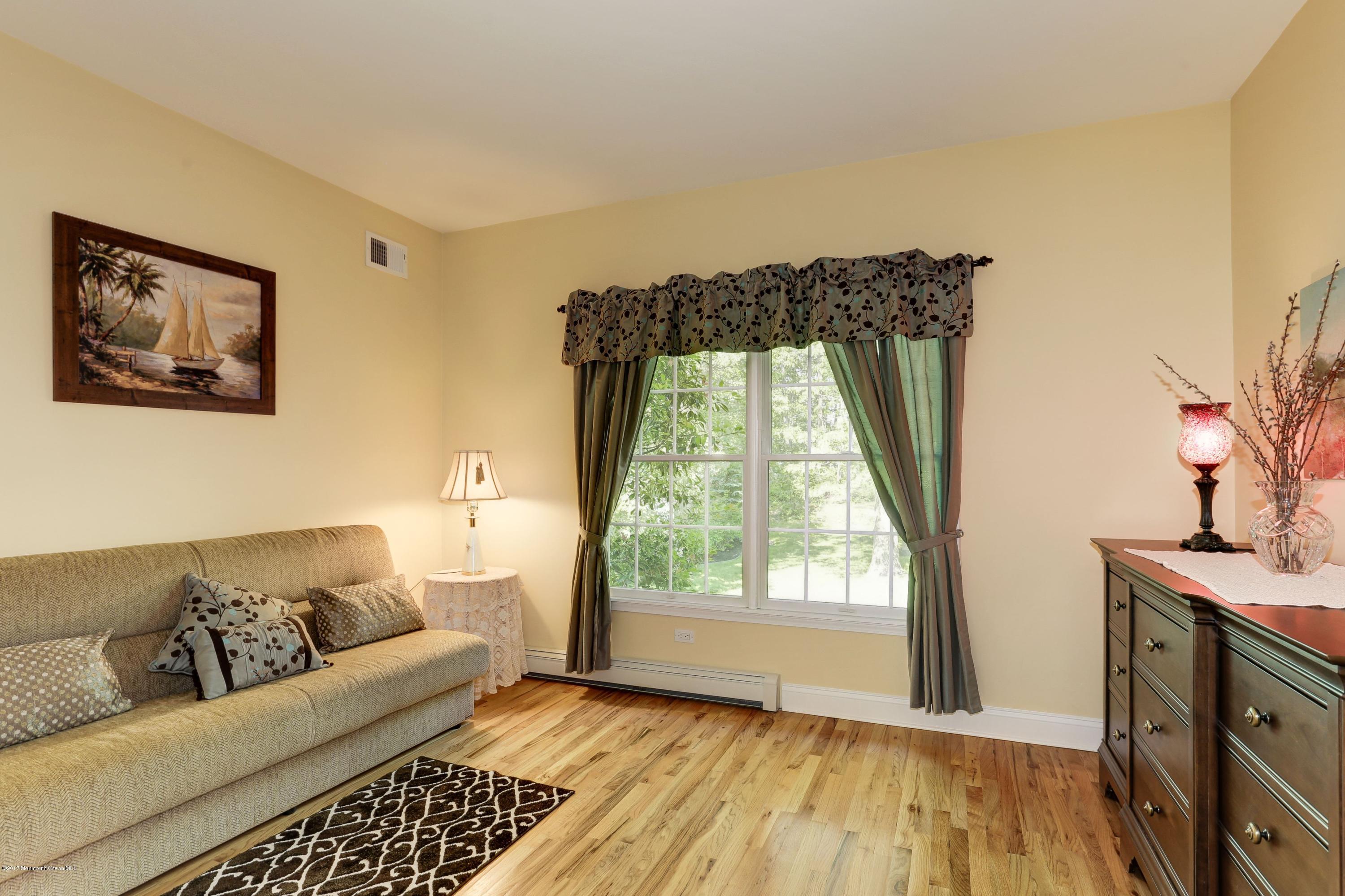 1279 Bradford Run Spring Lake, NJ 07762 - Photo 41 of 62 First Floor Berdroom