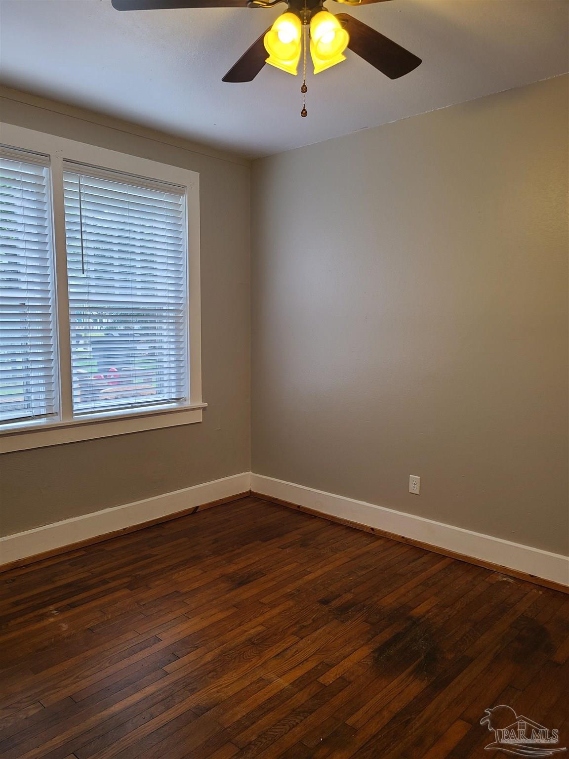 114 W Lane Pensacola, FL 32501 - Photo 19 of 27