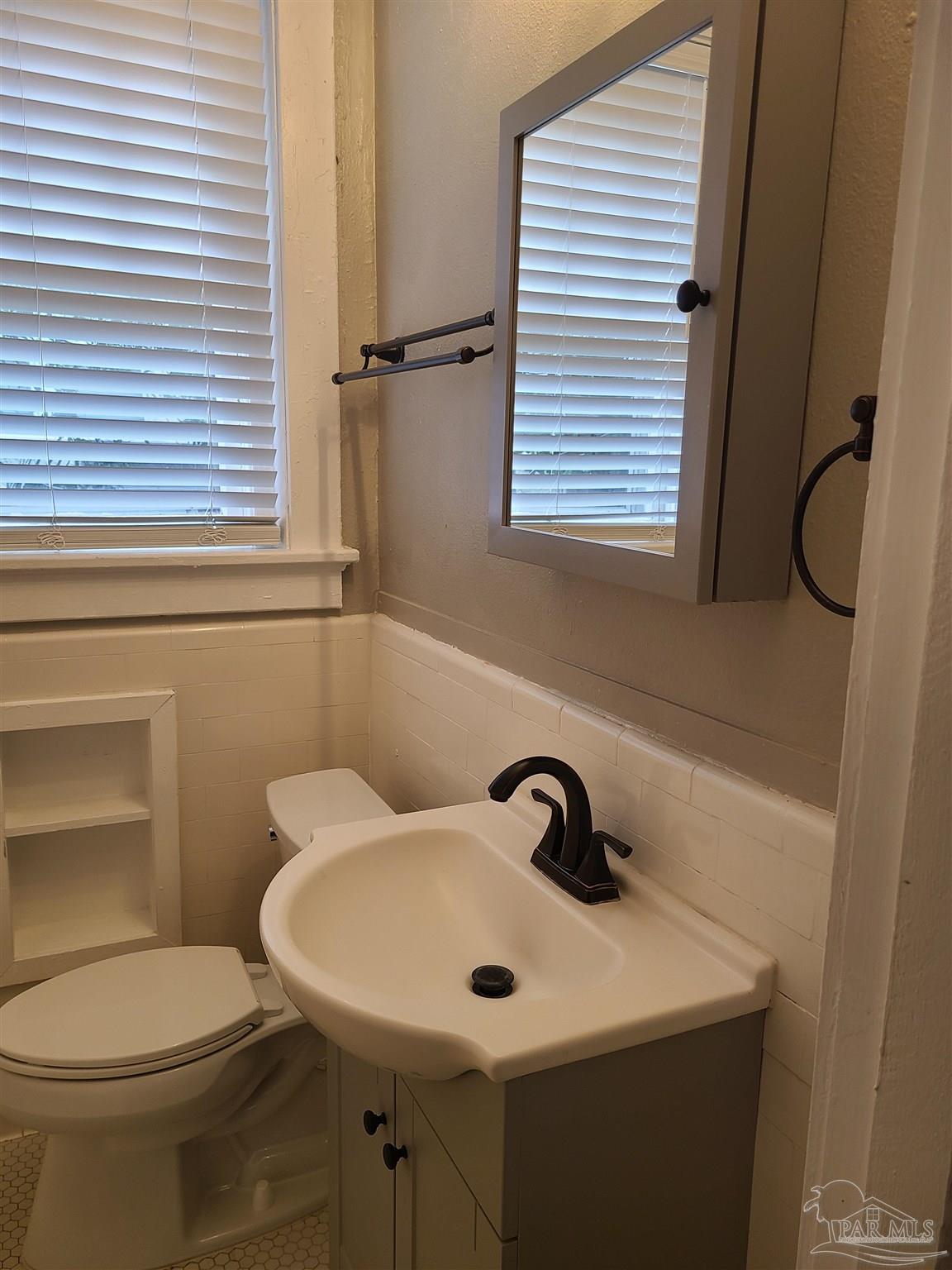 114 W Lane Pensacola, FL 32501 - Photo 25 of 27