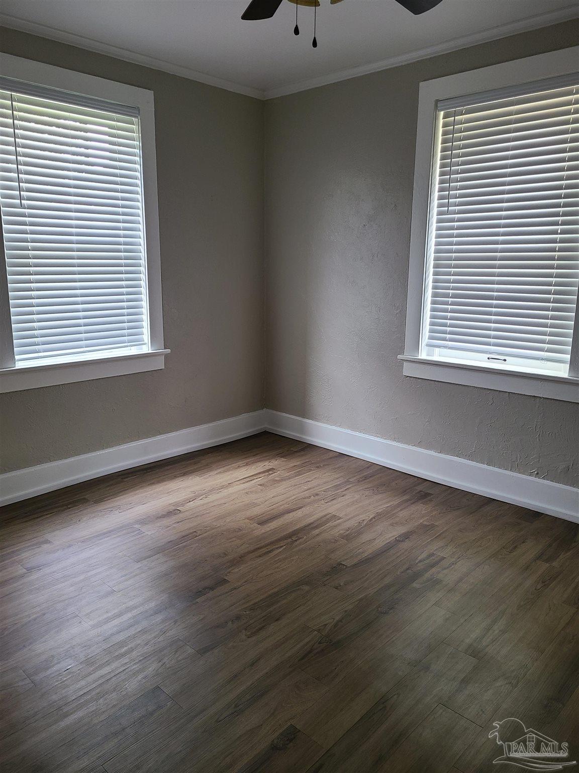 114 W Lane Pensacola, FL 32501 - Photo 9 of 27