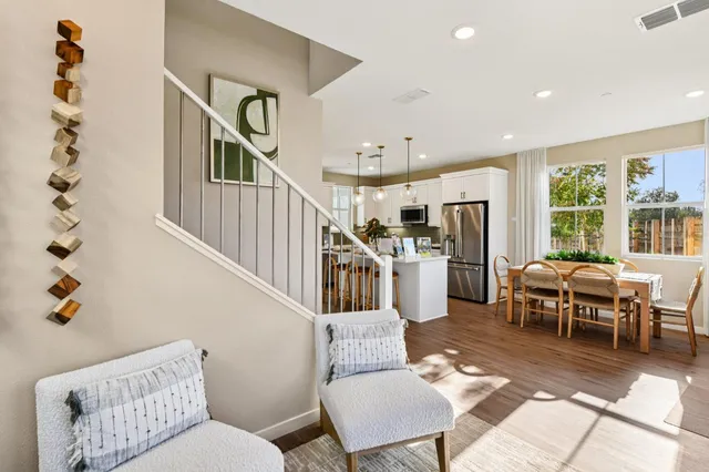 $589,990 | 6509 Jacinto Avenue, Sacramento, CA 95823