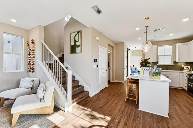 $589,990 | 6509 Jacinto Avenue, Sacramento, CA 95823