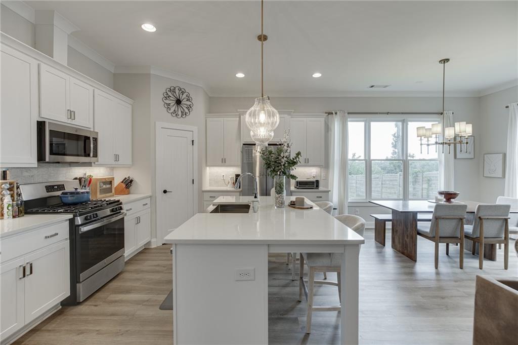 3546 Sandy Woods Lane Stone Mountain, GA 30083 - Photo 15 of 44