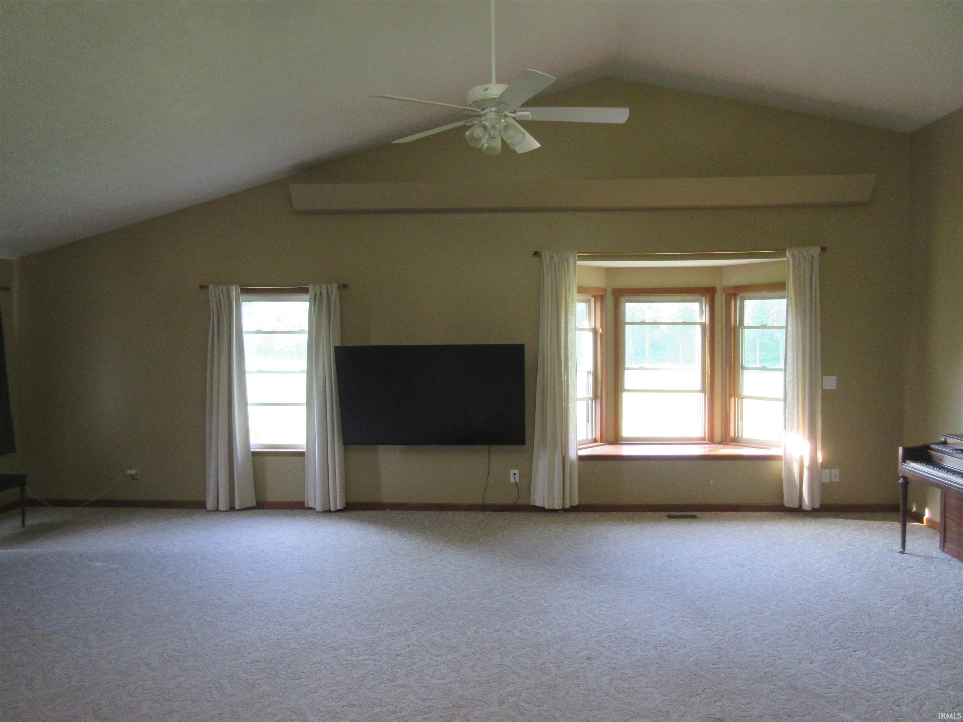 382 Highway 421 Delphi, IN 46923 - Photo 3 of 35