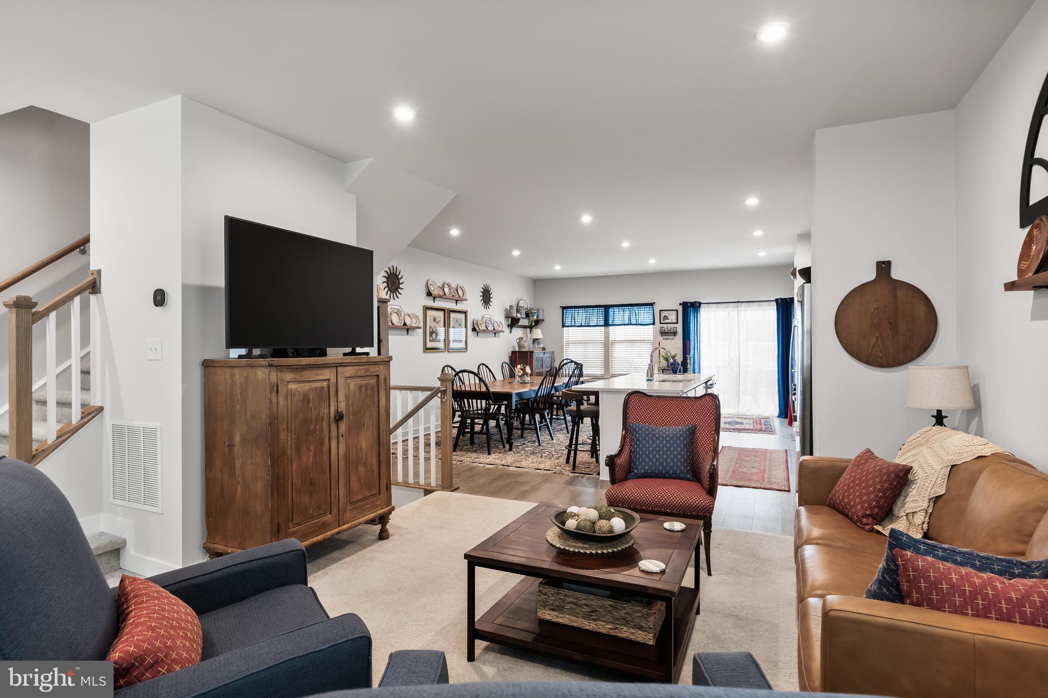 11 Cinnamon Lane Mount Laurel, NJ 08054 - Photo 6 of 17 a living room with furniture and a flat screen tv