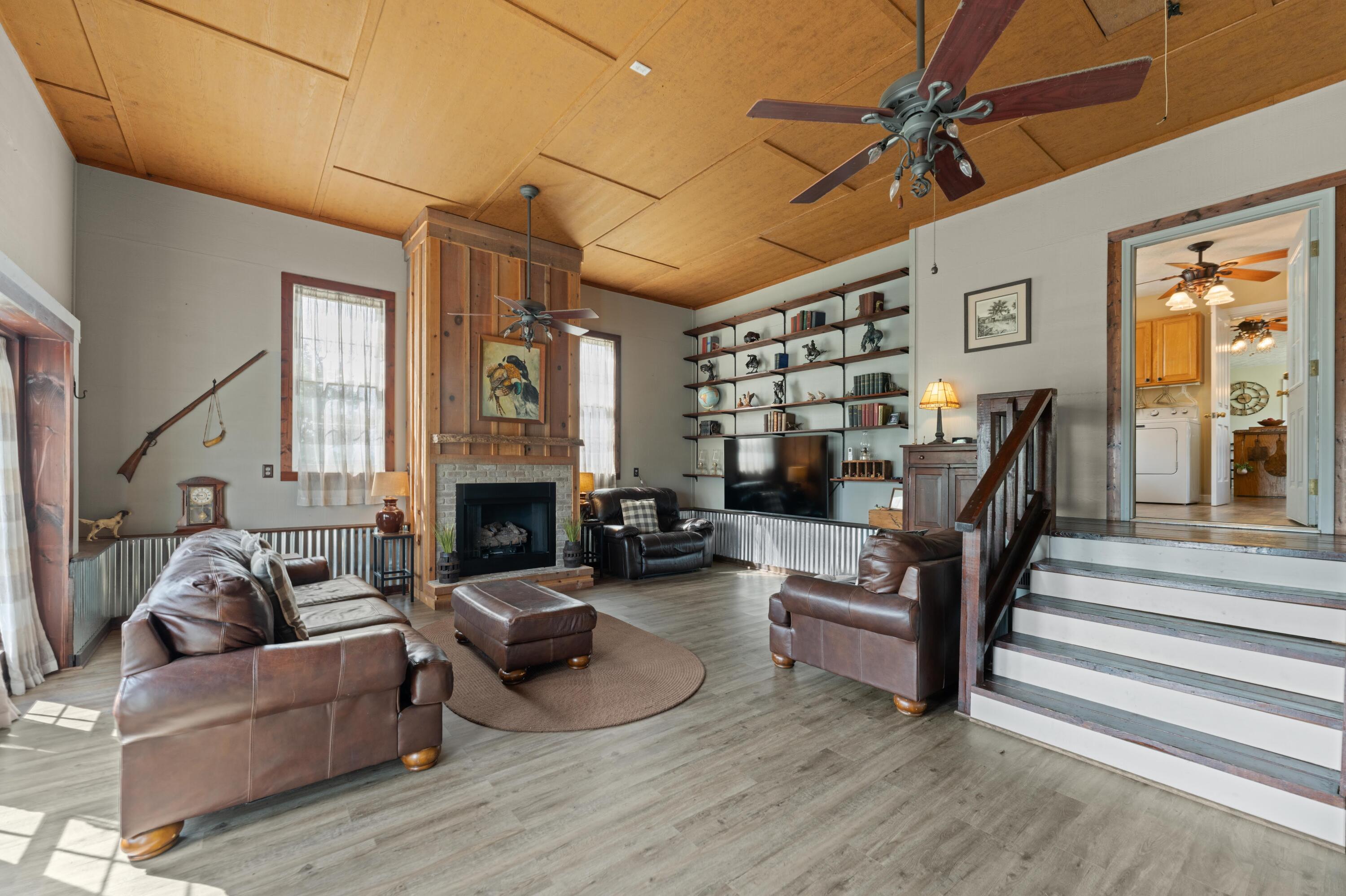 115 Main Street Pikeville, TN 37367 - Photo 28 of 76 DSC01423