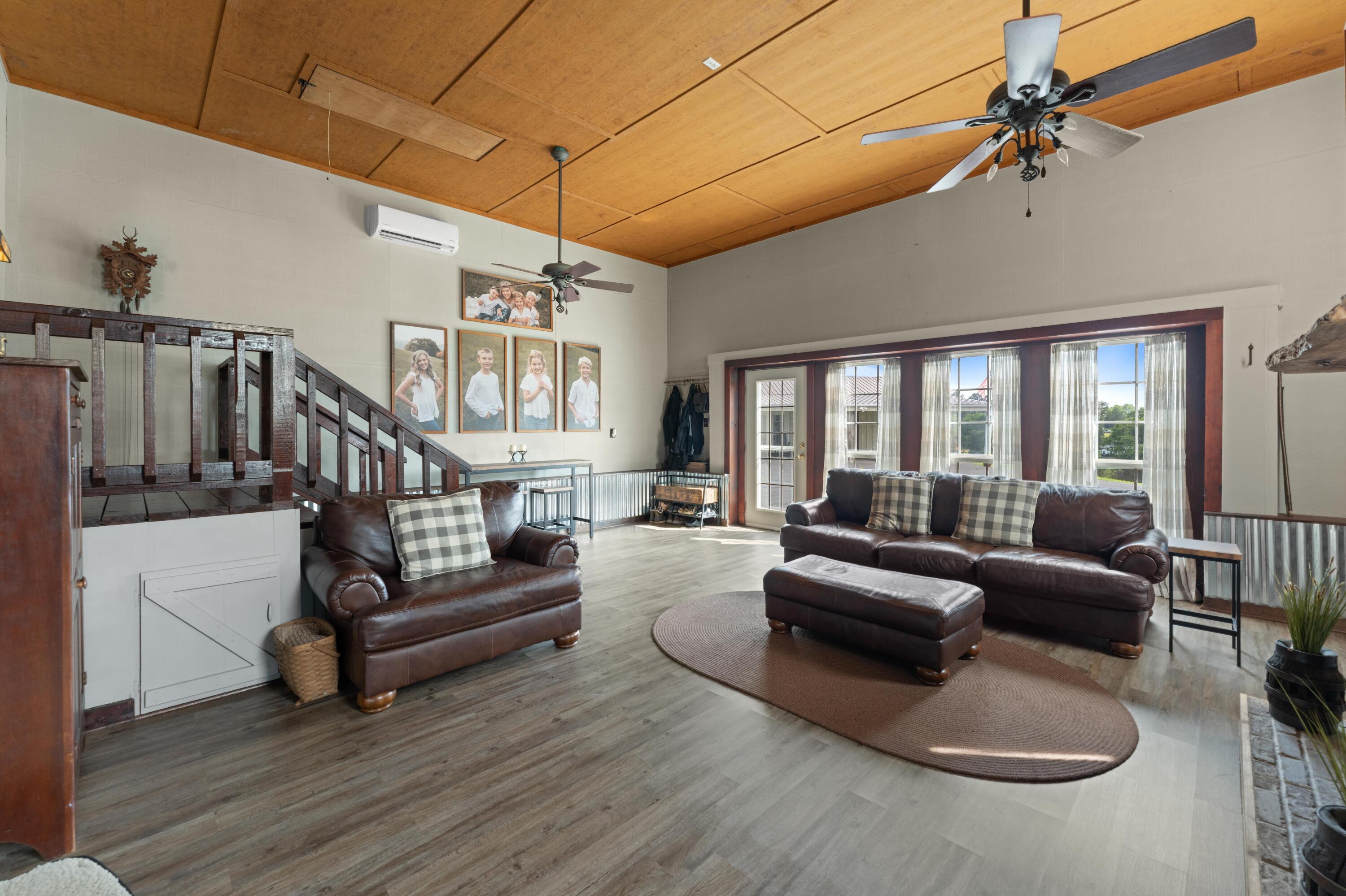 115 Main Street Pikeville, TN 37367 - Photo 30 of 76 DSC01433