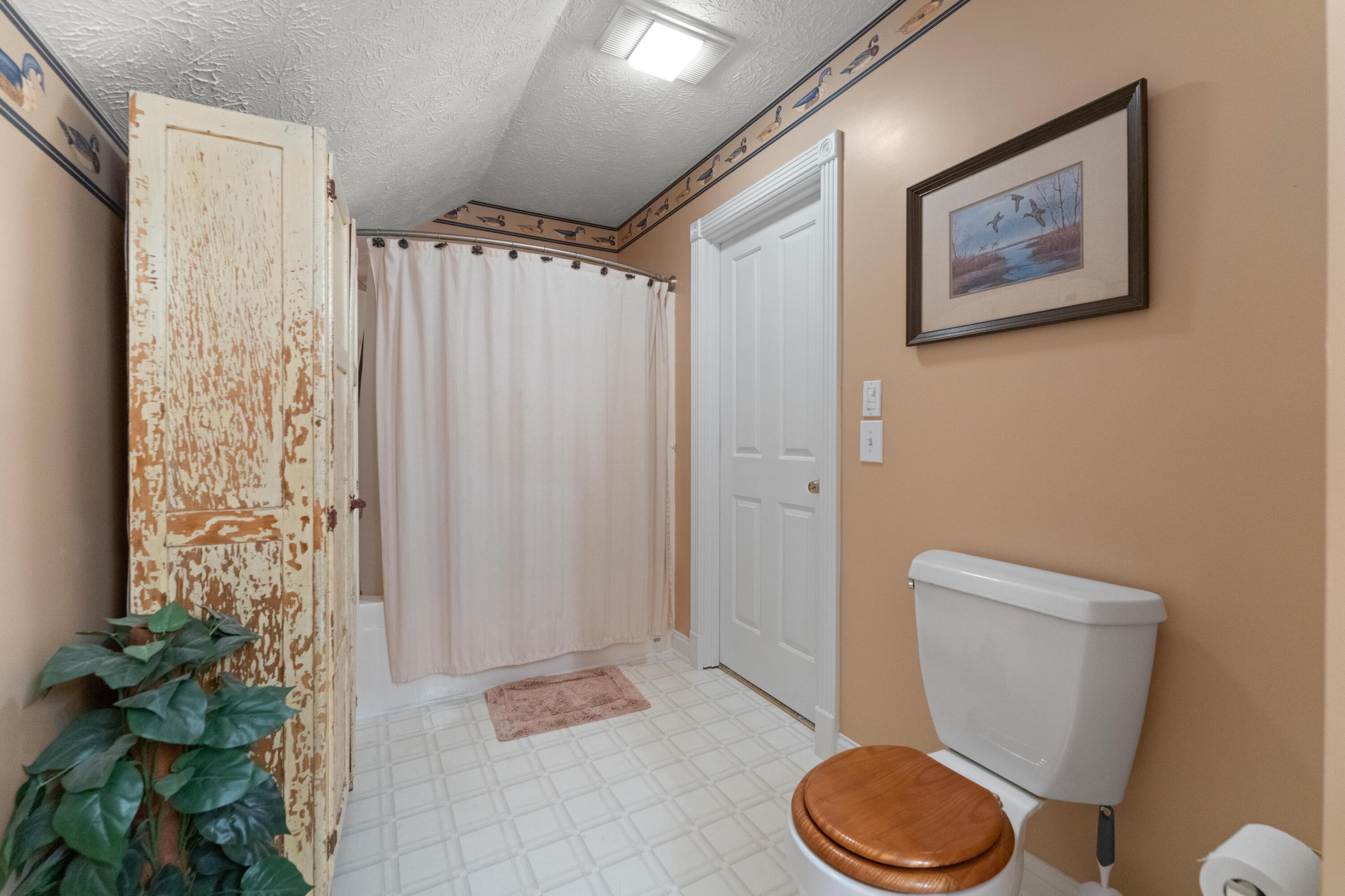 115 Main Street Pikeville, TN 37367 - Photo 38 of 76 DSC01481