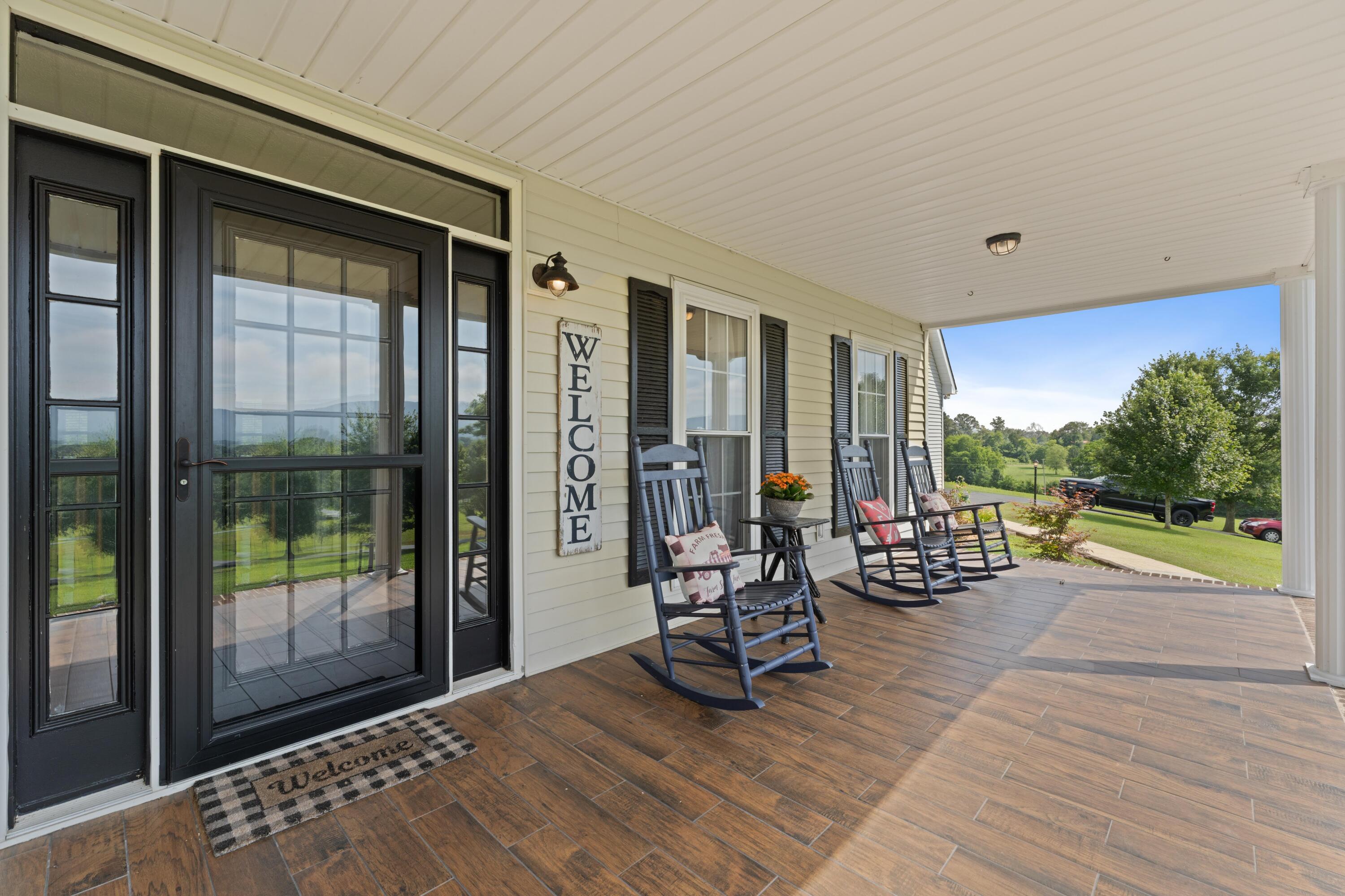 115 Main Street Pikeville, TN 37367 - Photo 5 of 76 DSC01571