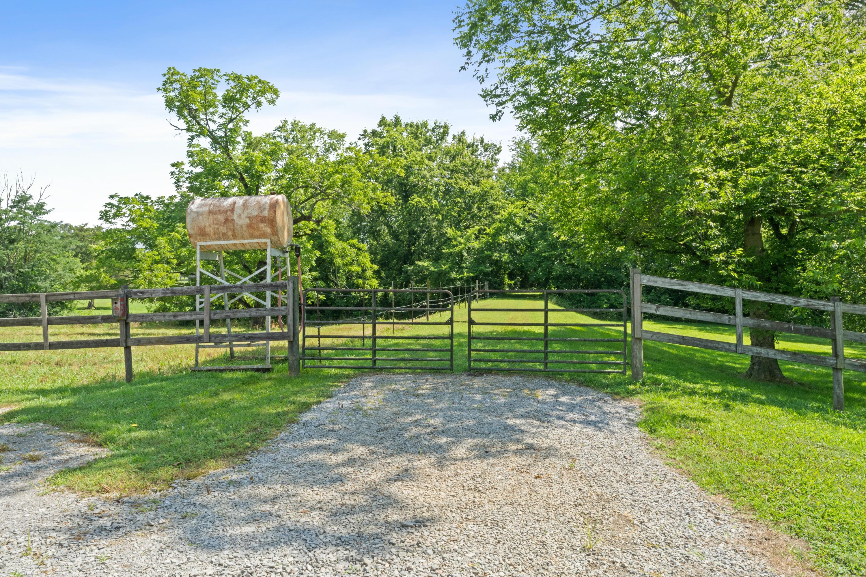 115 Main Street Pikeville, TN 37367 - Photo 57 of 76 DSC01596
