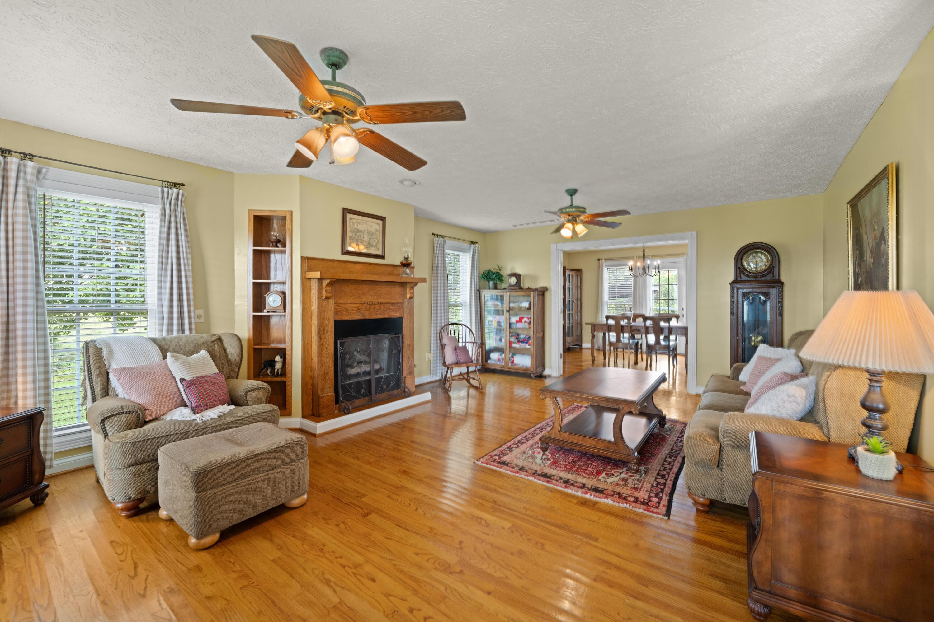 115 Main Street Pikeville, TN 37367 - Photo 7 of 76 DSC01278