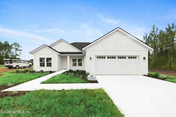 $374,900 | 27284 West 10th Avenue, Hilliard, FL 32046