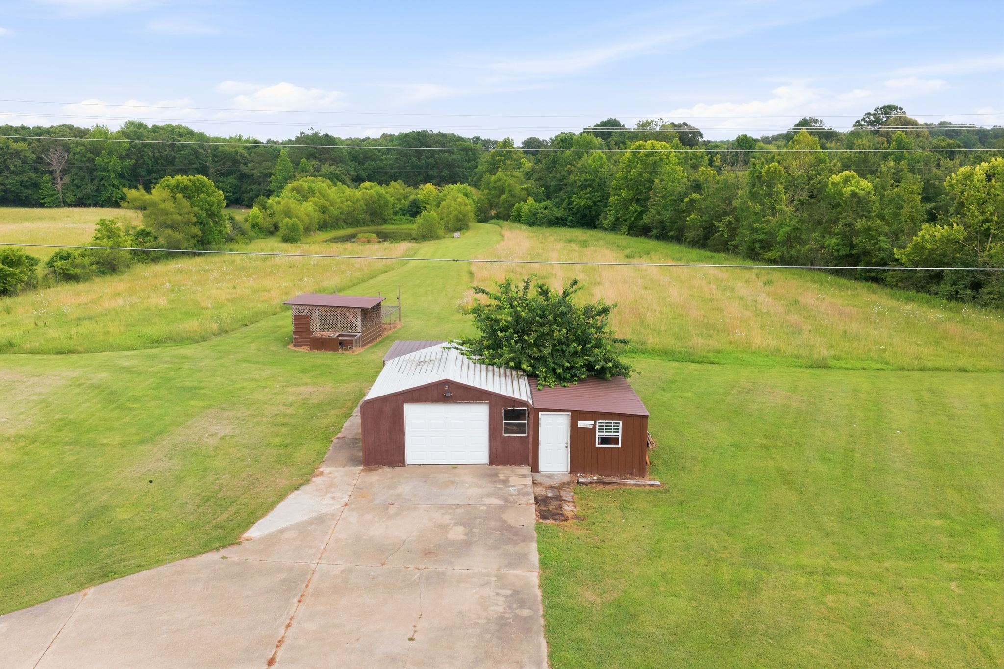 2594 Sylvia Road Dickson, TN 37055 - Photo 22 of 33