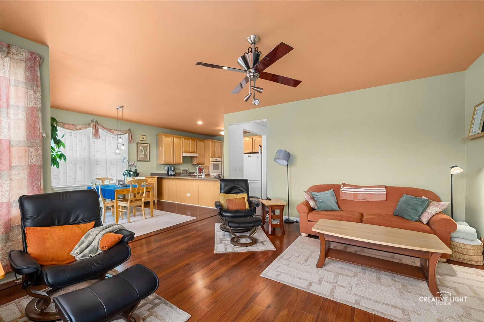 577 Cardinal Avenue Oswego, IL 60543 - Photo 11 of 26