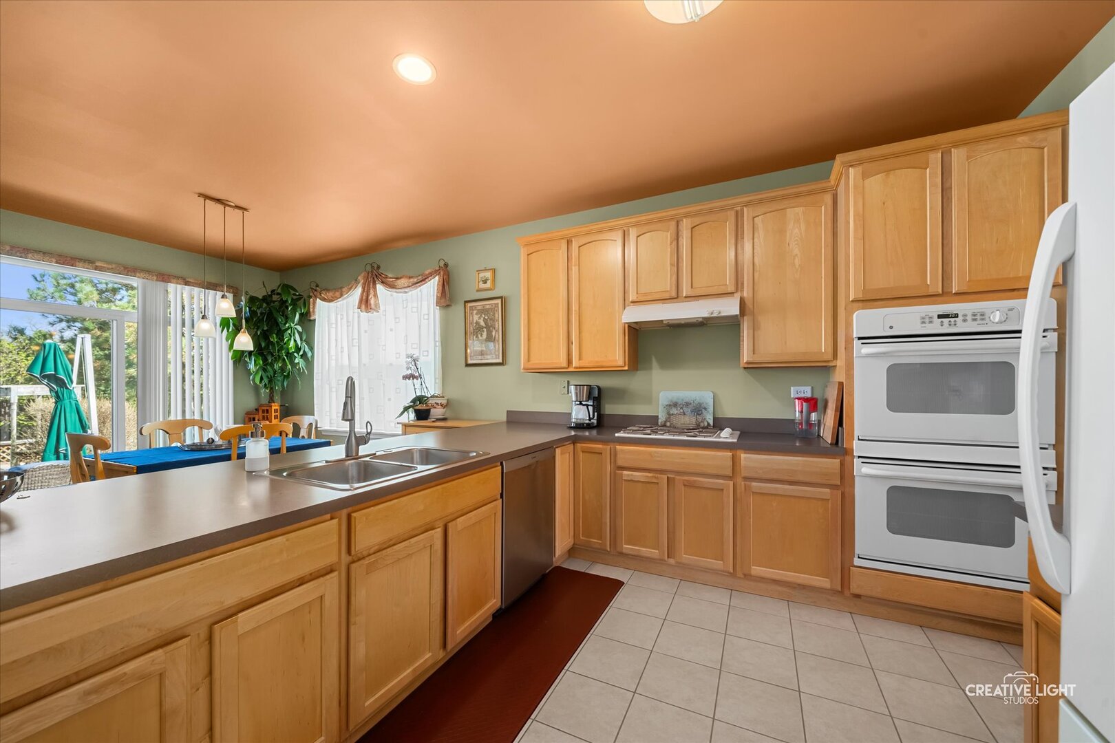 577 Cardinal Avenue Oswego, IL 60543 - Photo 5 of 26