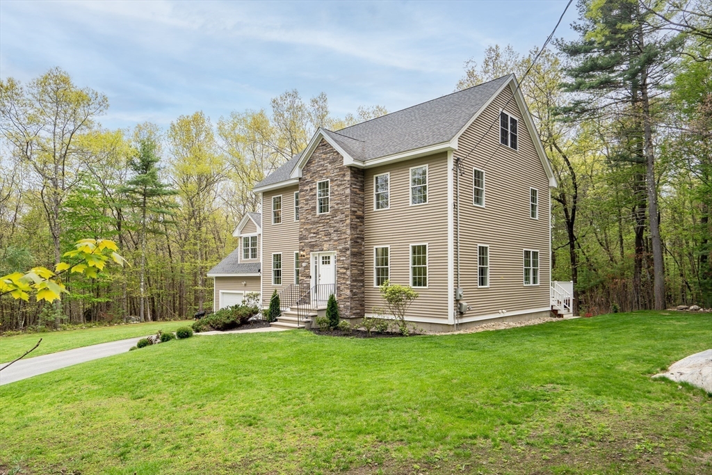 12 Cowdry Hill Road Westford, MA 01886 - Photo 38 of 42
