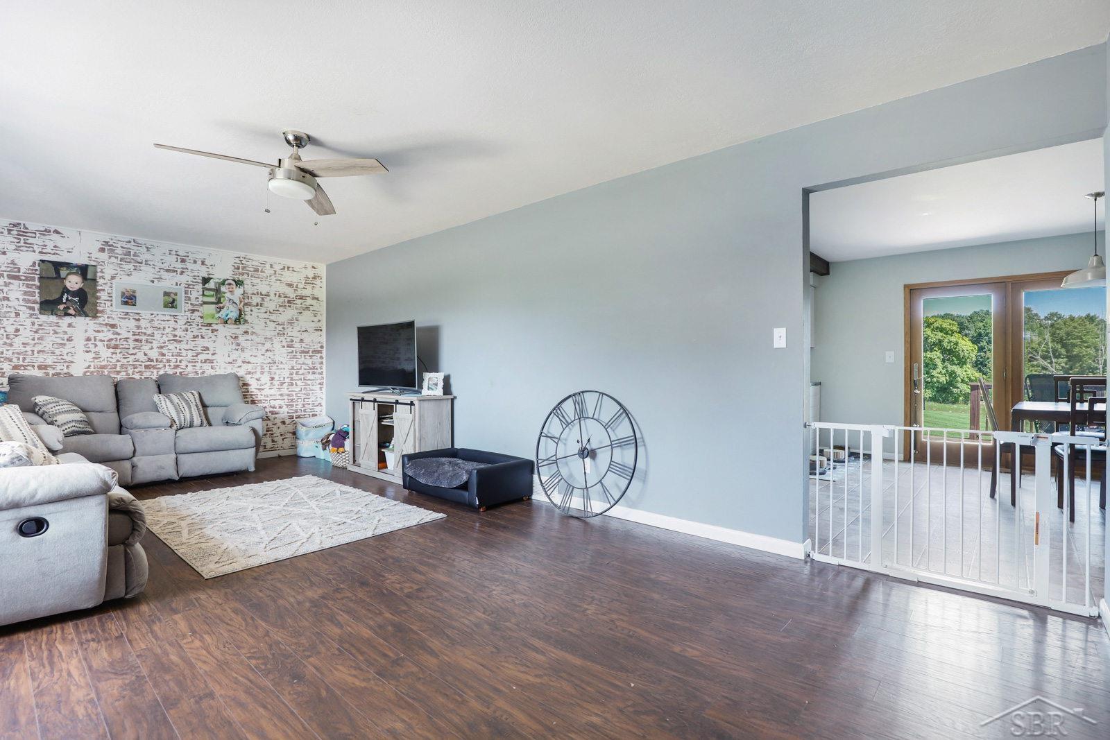 2160 Colwood Road Caro, MI 48723 - Photo 15 of 35 50088044-14.JPG