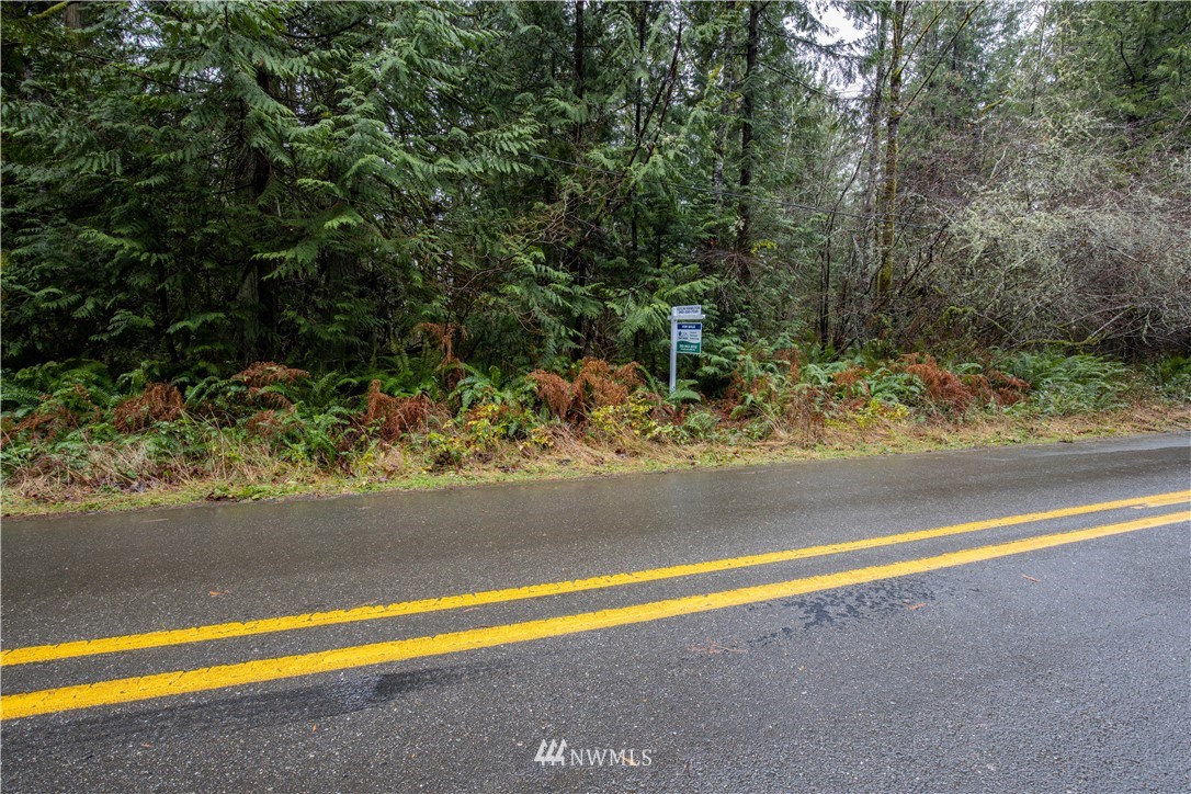 8 Sandy Hook Road Northeast Poulsbo, WA 98370 - Photo 1 of 11 Gallery Image 1