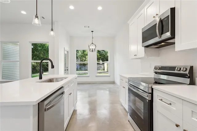 $2,000 | 2120 Robin Street, Slidell, LA 70460